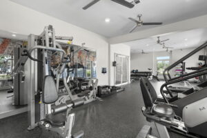 Copy of 24-web-or-mls-Crossing Place_024