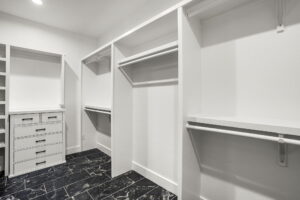 Copy of 45-web-or-mls-Falling Hills_045