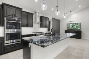 Copy of 57-web-or-mls-Falling Hills_057